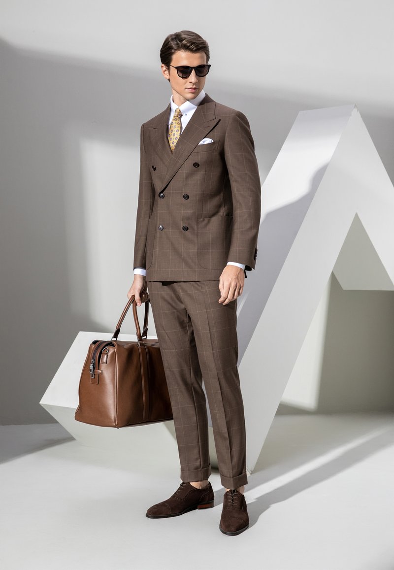 HARCHOY Bespoke Suit 8907001